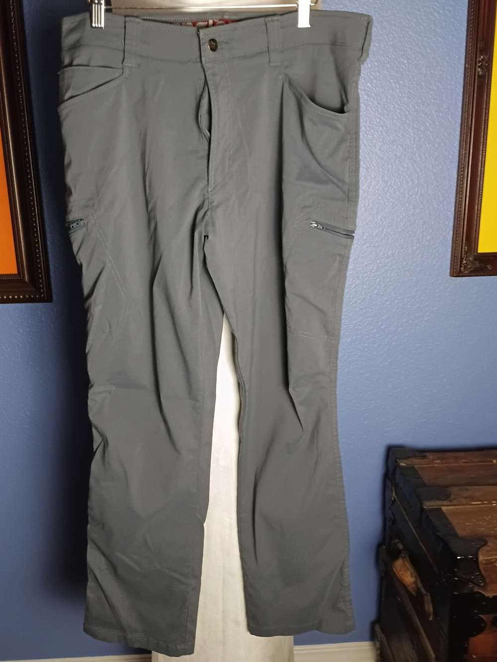 34 X 32 Wrangler Cargo Pants - Picture 2 of 6